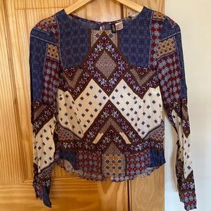 H&M | Divided | Patterned Blouse